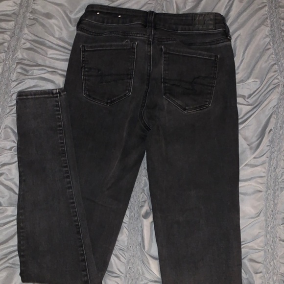 American Eagle Skinny Jeans - Picture 2 of 2